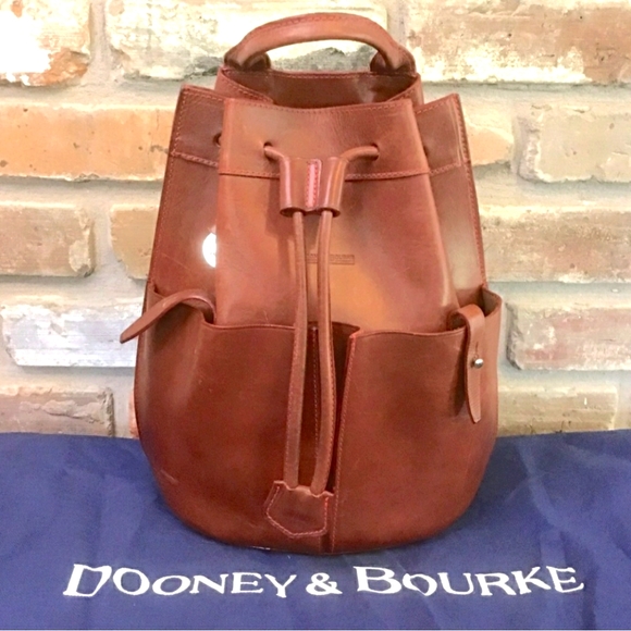 Dooney & Bourke Handbags - Dooney & Bourke Vintage Backpack